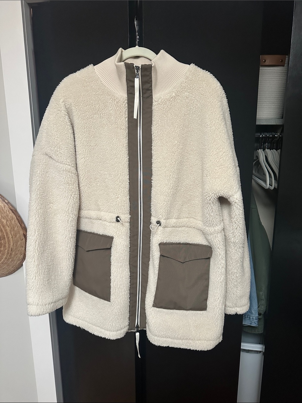 Varley Sherpa fleece jacket